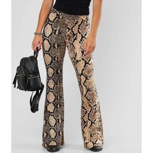 0329 NEW BOUTIQUE SNAKE PRINT FLARE PANTS Small